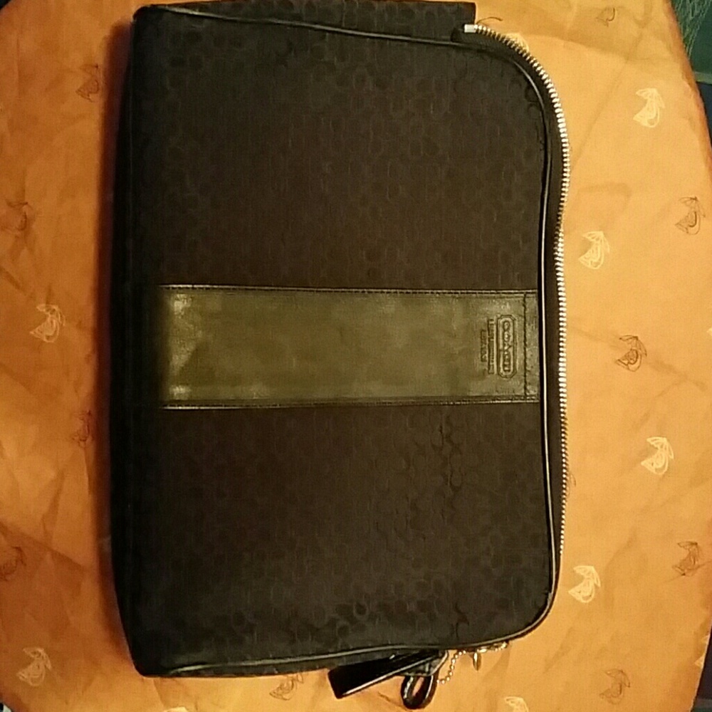 Coach signature cosmetic travel bag/poch